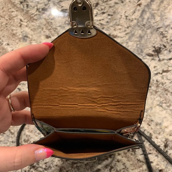 Vogue Covers Phone Bag - Picture 2 of 4